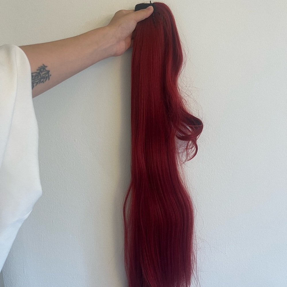 INH Miya Ponytail Extension - Ruby